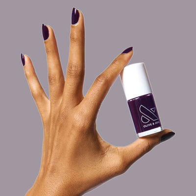 SD SD vampy plum Nail Polish