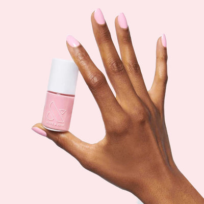 SE SE bubbly pink Nail Polish