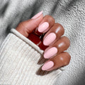 Pointe on customer hand
