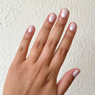 Atlas - Gel on nails