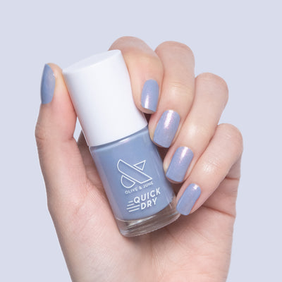 Charming Charming A mesmerizing periwinkle shimmer Quick Dry Polish