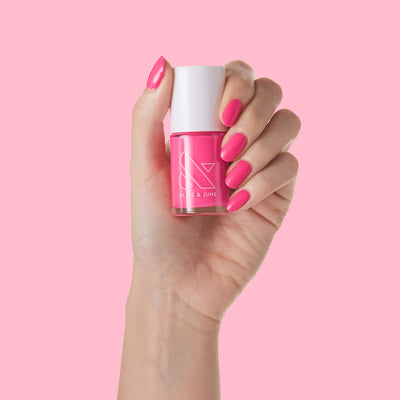 Hot Strawberry Hot Strawberry electric pink Nail Polish