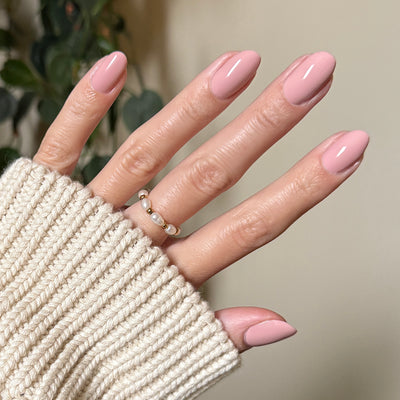 HZ - Gel on nails