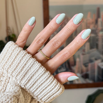 KMC - Gel on nails