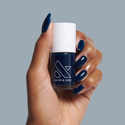Make a Res Make a Res a rich dark navy Nail Polish