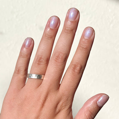 Pink Goldfish - Gel display on hand