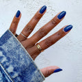 Social Studies on customer hand