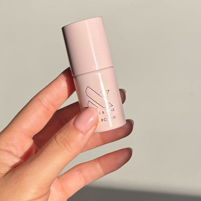 The Queen Takes Her Tea With Milk - Gel on customer