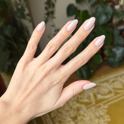 CDJ - Gel display on hand