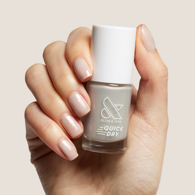Elevator Elevator iridescent milky grey Quick Dry Polish