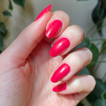 The Golden Effect Top Coat on customer hand