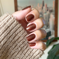 Museum Date on customer hand
