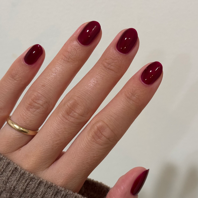 Obsessed - Gel on nails